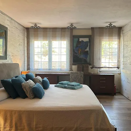 Es Castell 05 By Som Menorca Daire *